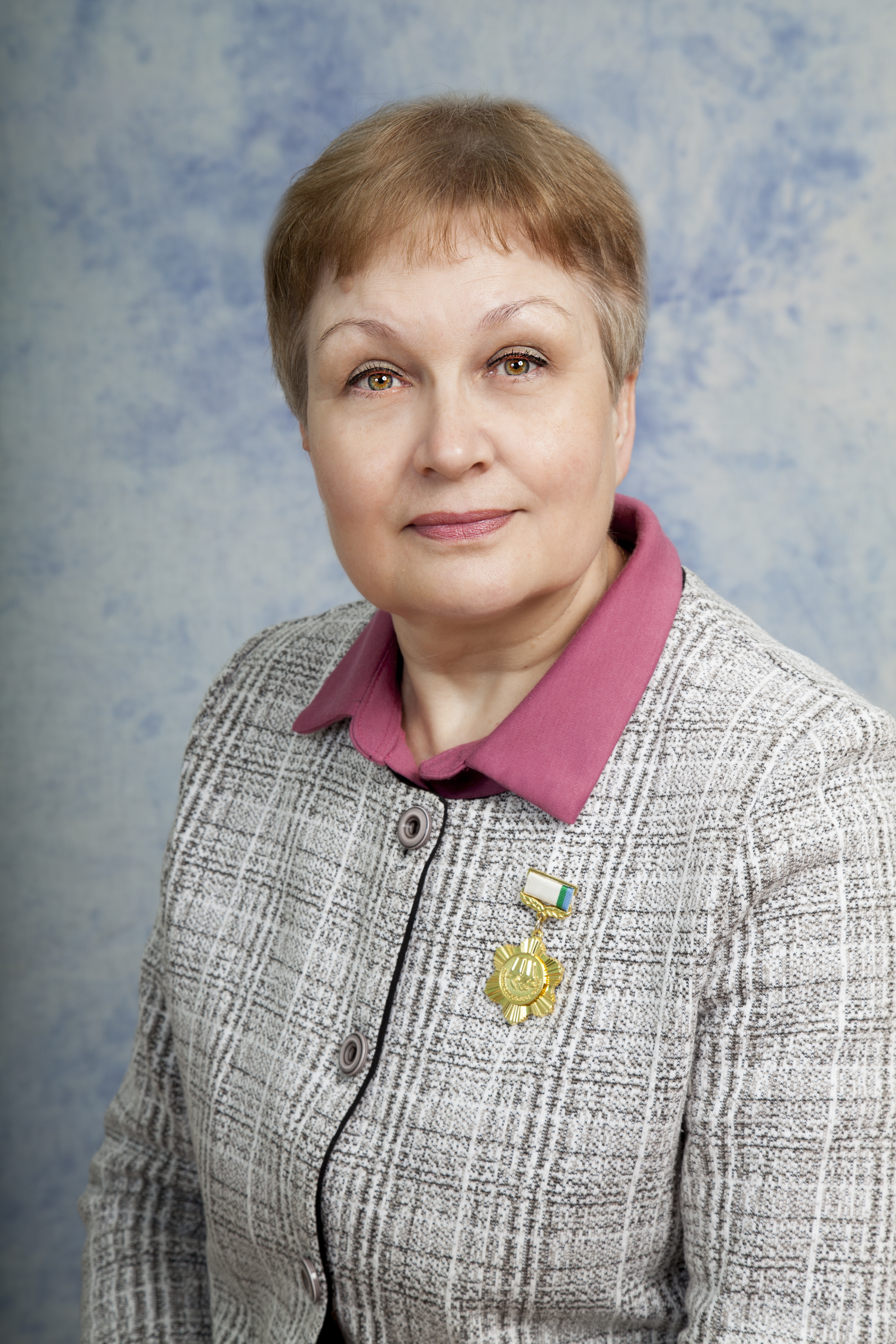 Лютова Лидия Алексеевна.